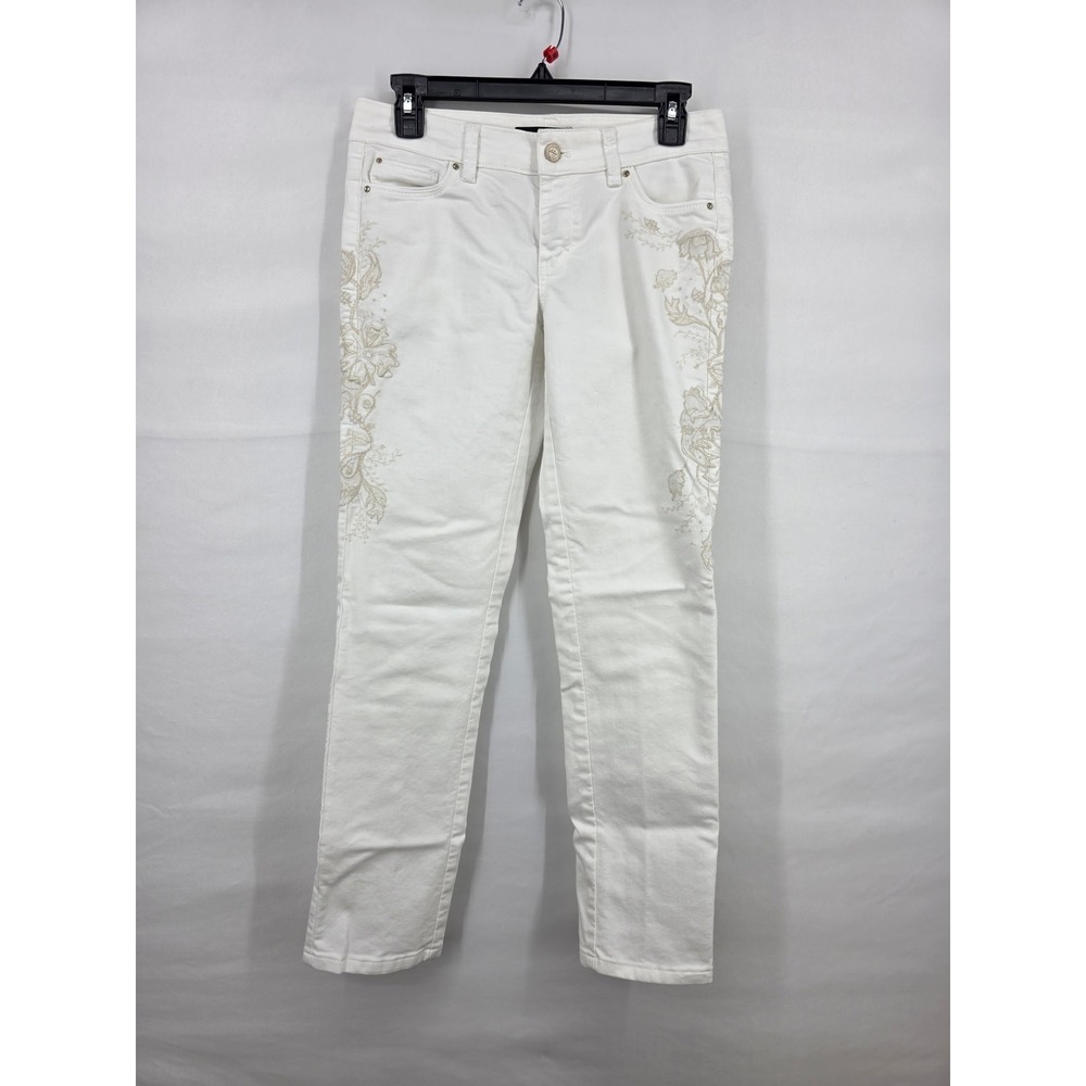 White House Black Market Blanc Embroidered Slim Leg White Jeans Size 0R